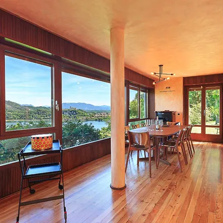 Stylish & Spectacular Views! - La Rocca 别墅 *