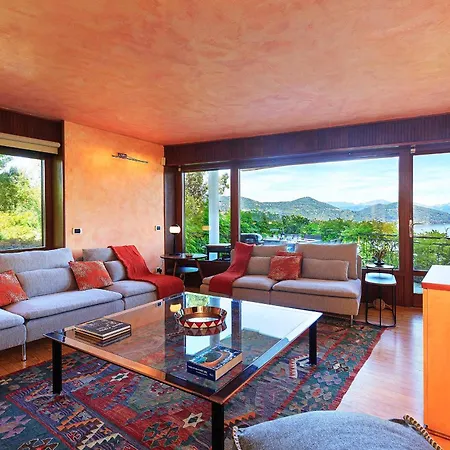 Stylish & Spectacular Views! - La Rocca 빌라