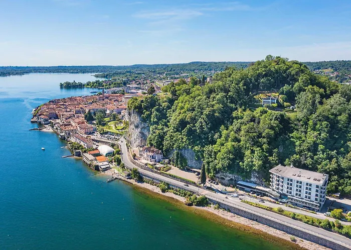 Stylish & Spectacular Views! - La Rocca Villa *