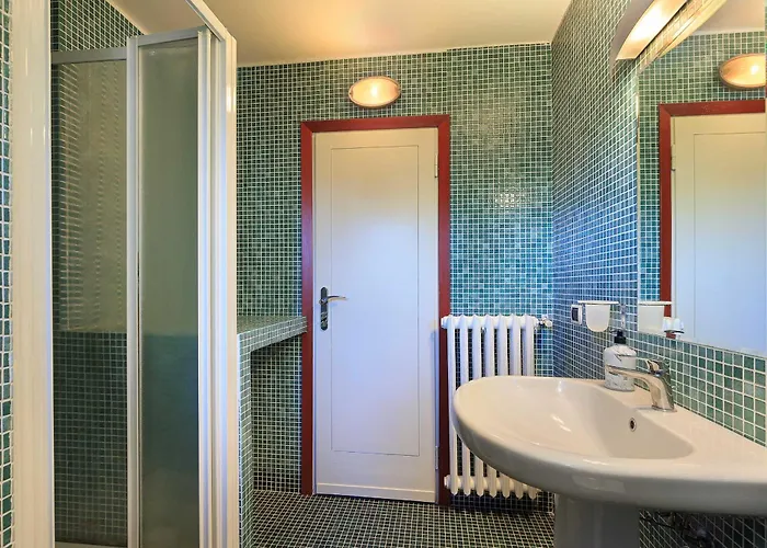 Stylish & Spectacular Views! - La Rocca Villa *